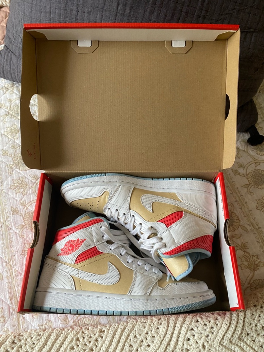 Nike Air Jordan 1 Mid SE Sesame White Sneakers — Women’s 8 - Picture 10 of 10